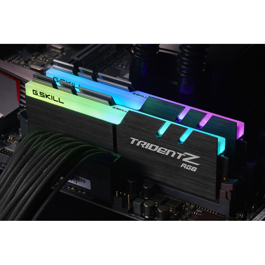 Zestaw pamięci G.SKILL TridentZ RGB F4-3600C16D-16GTZR (DDR4 DIMM  2 x 8 GB  3600 MHz  CL16)